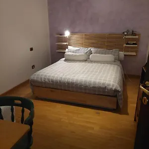 https://room-in-a-quiet-part-of-bergamo.it-lombardy.com